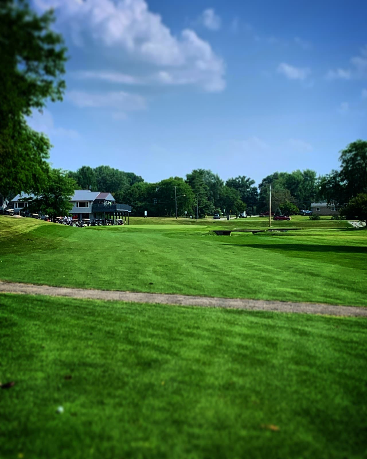 Cross Creek Golf Club