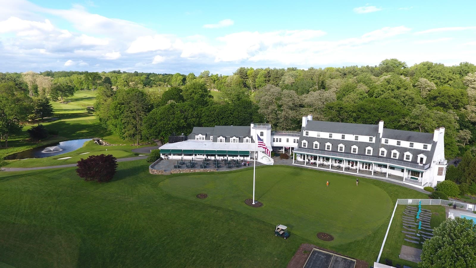 Knollwood Country Club