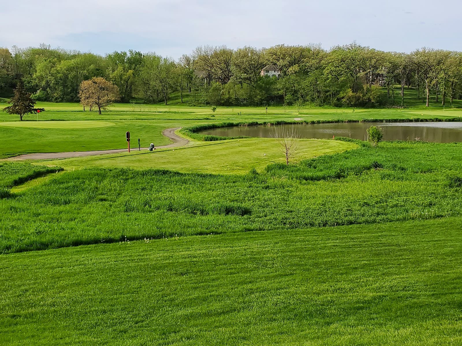 Valley Oaks Golf Club