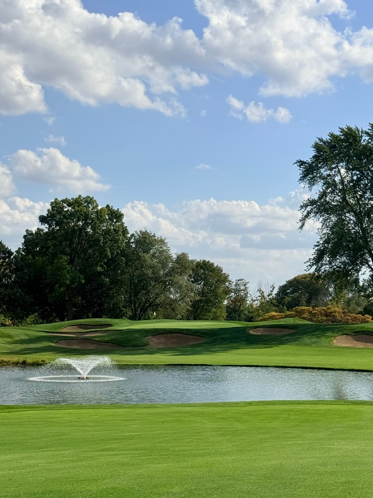 Aurora Country Club