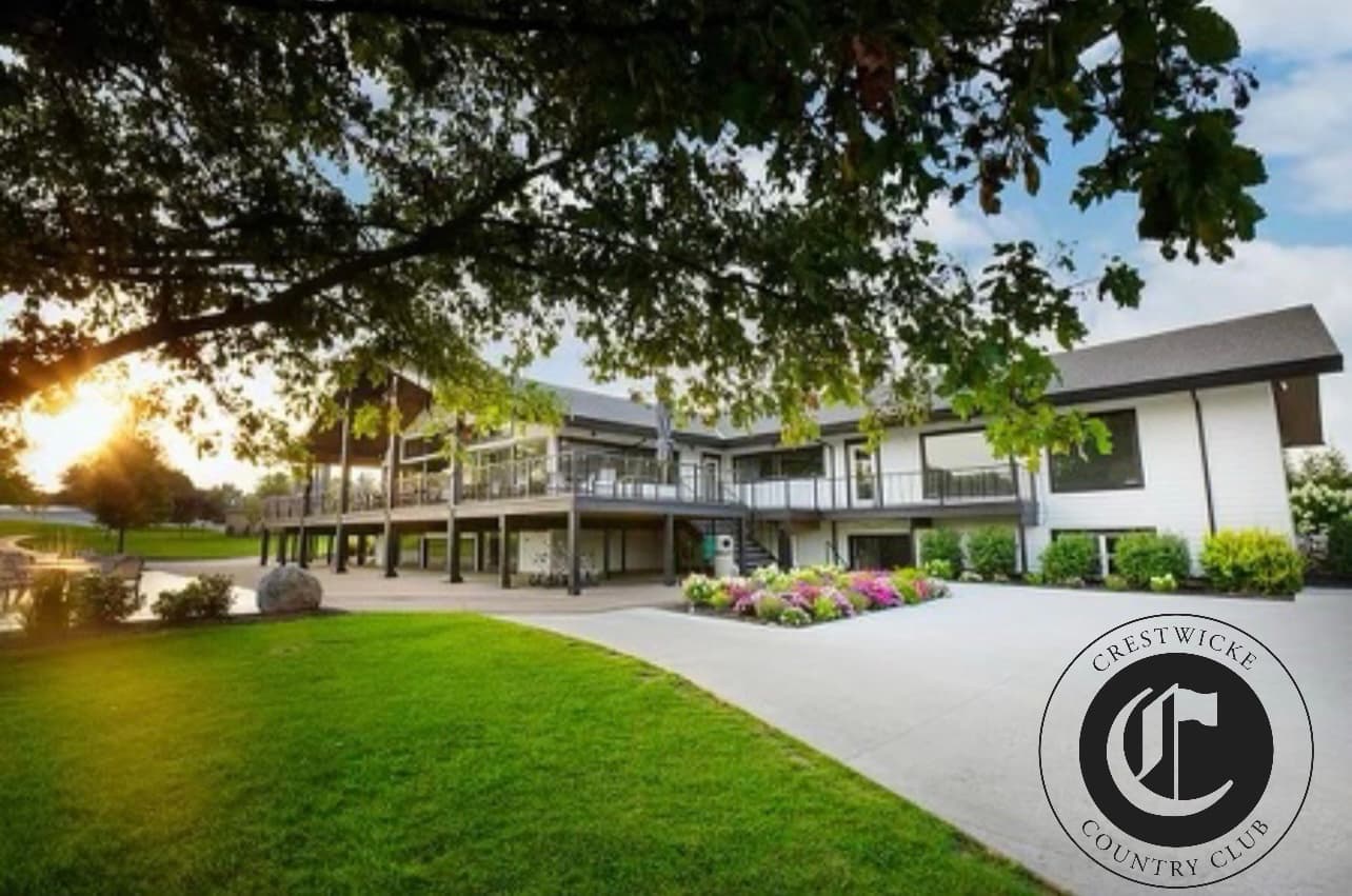 Crestwicke Country Club