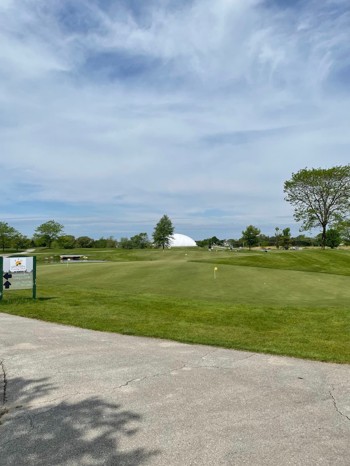 Green Garden Country Club