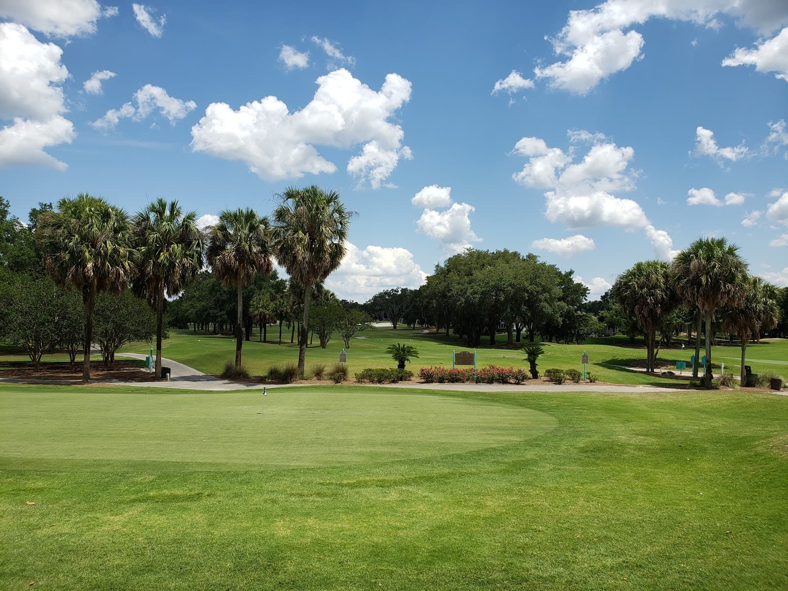 Hacienda Hills Golf & Country Club