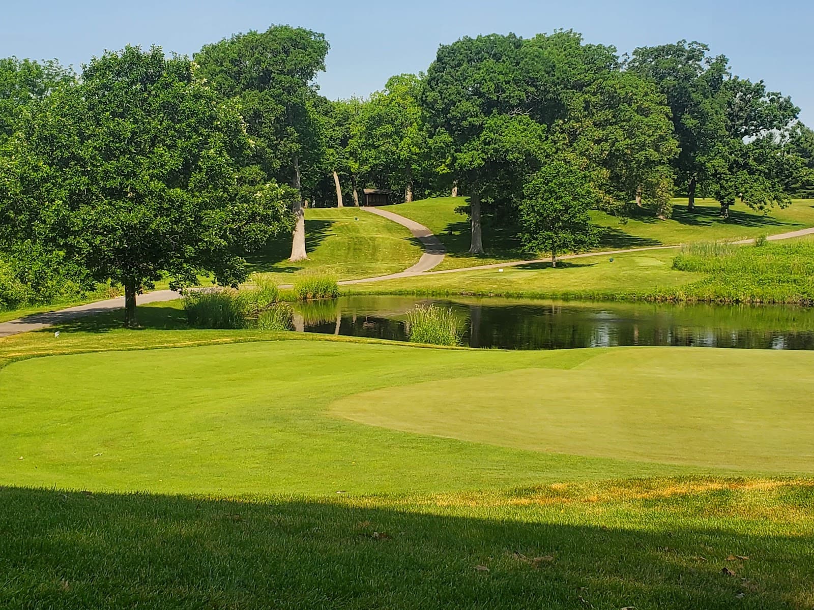 Indian Oaks Country Club