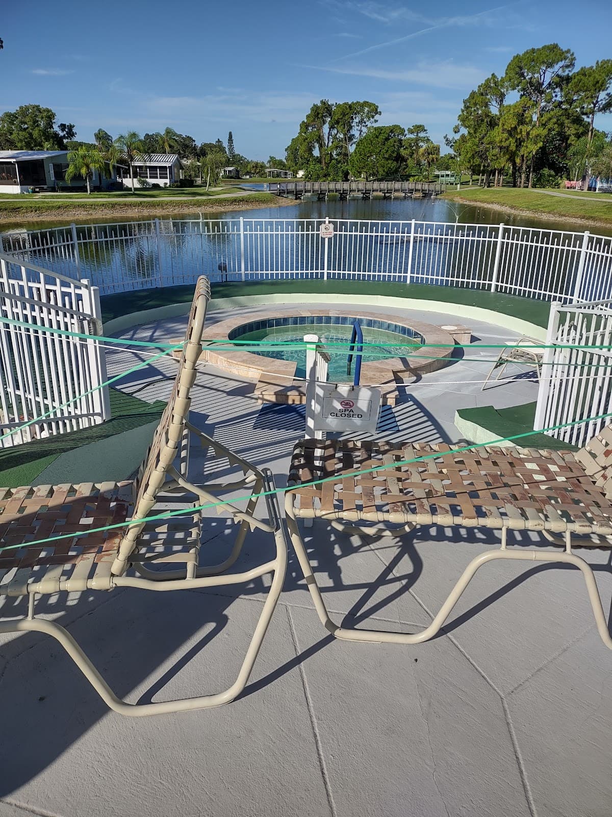 Lake Fairways Country Club