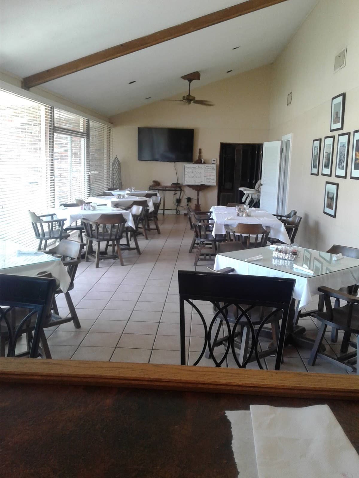 Lake Village Country Club
