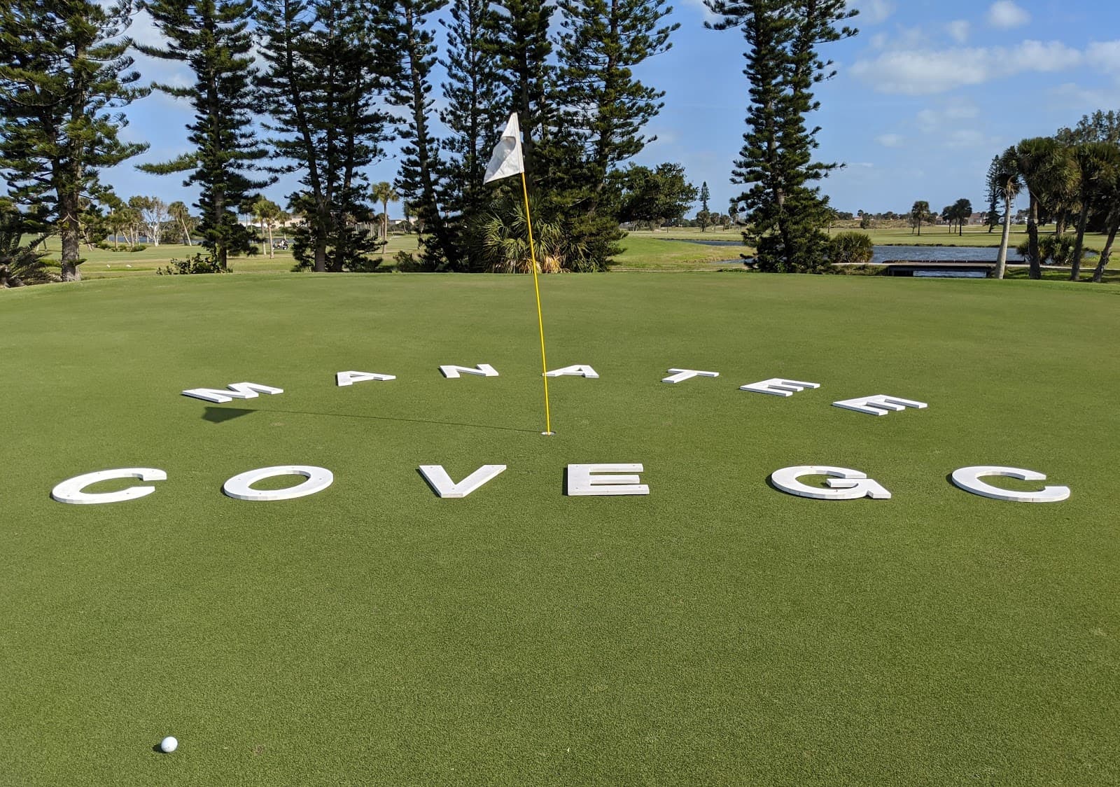 Manatee Cove Golf Course