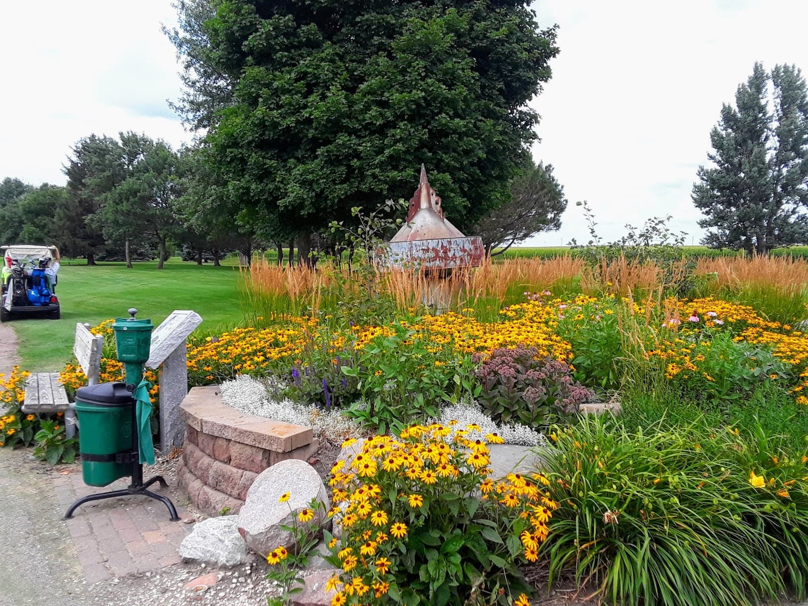 Meadowbrook Golf and Country Club