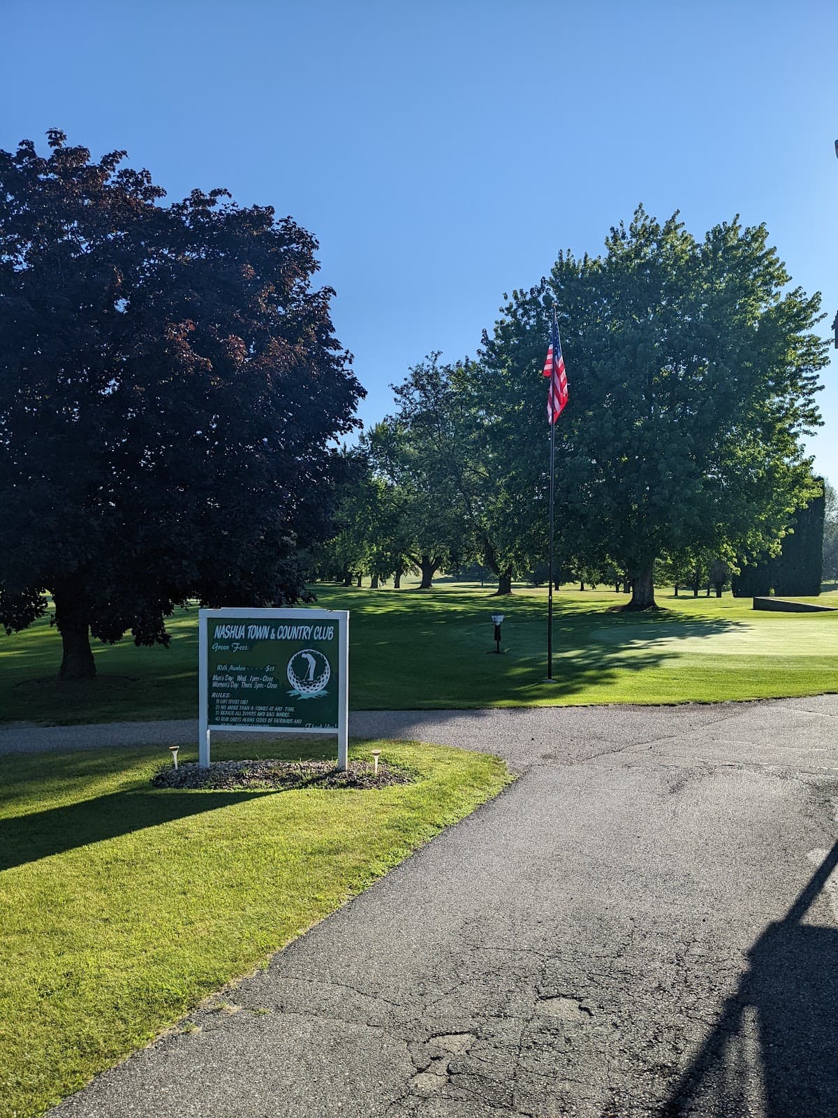 Nashua Town and Country Club