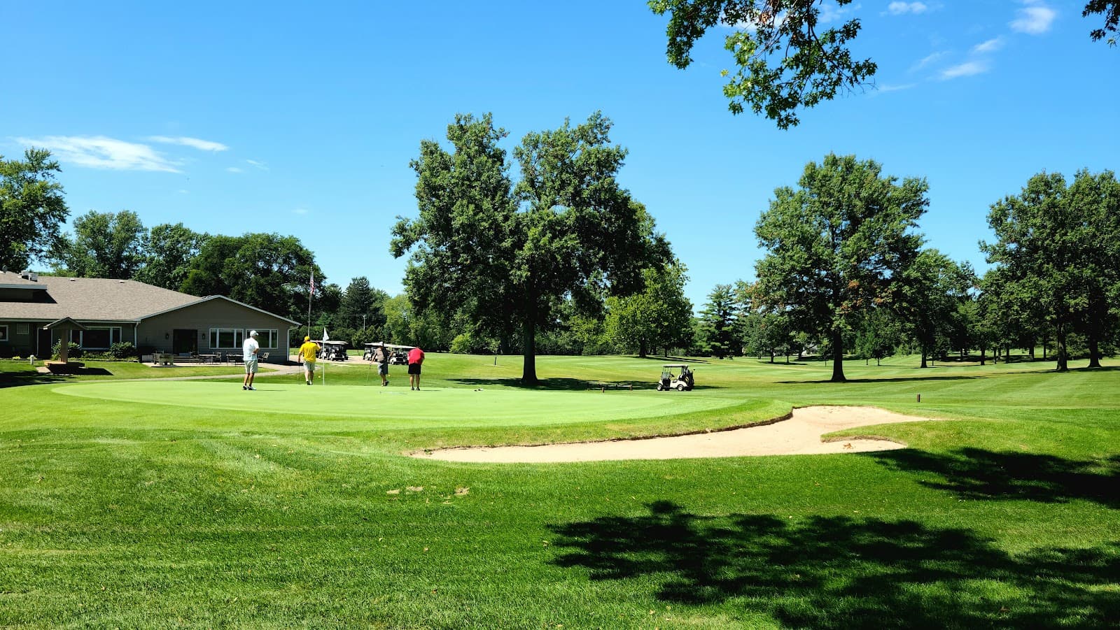 Pella Golf and Country Club