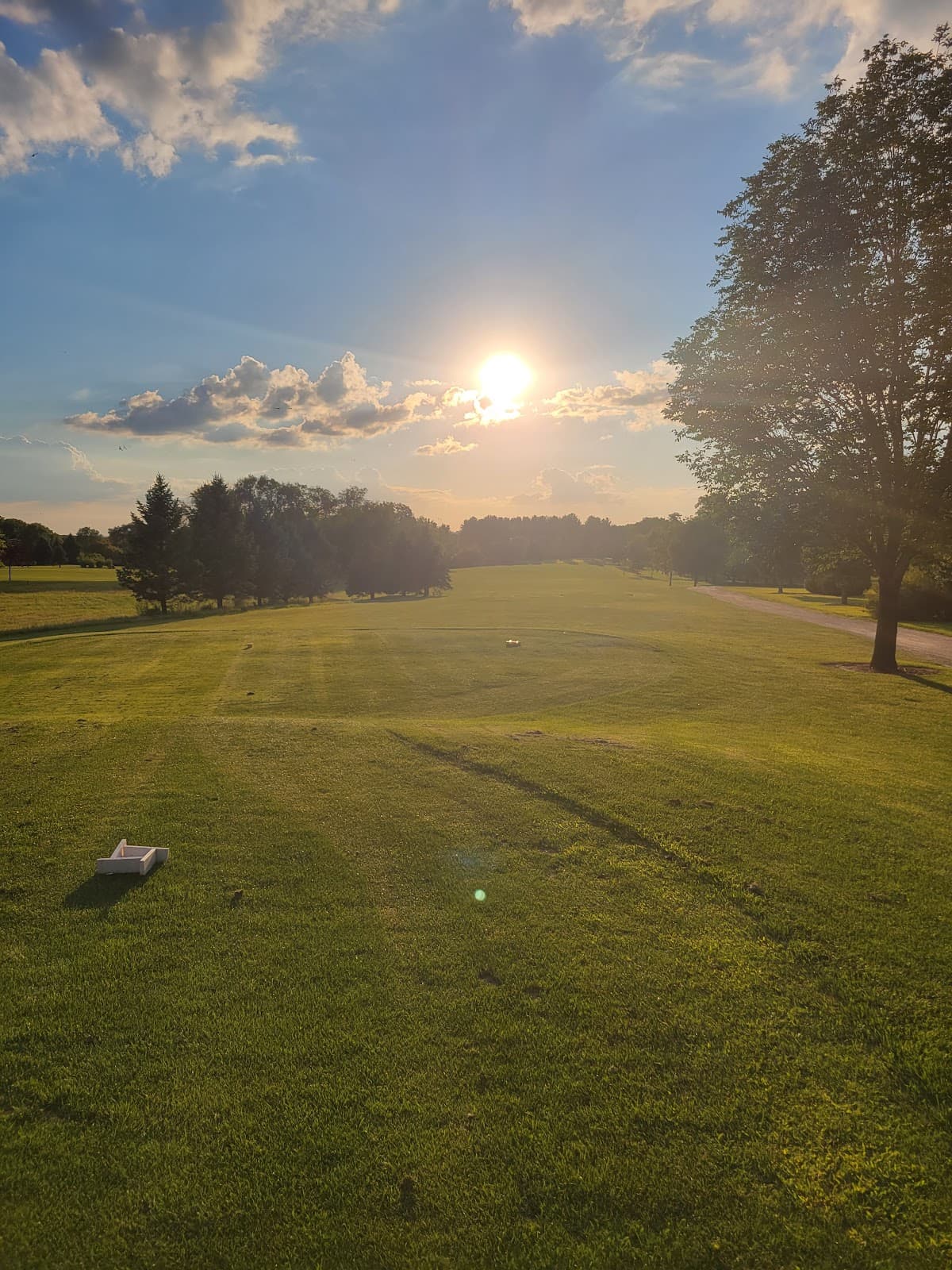 Pin Oak Pub and Links
