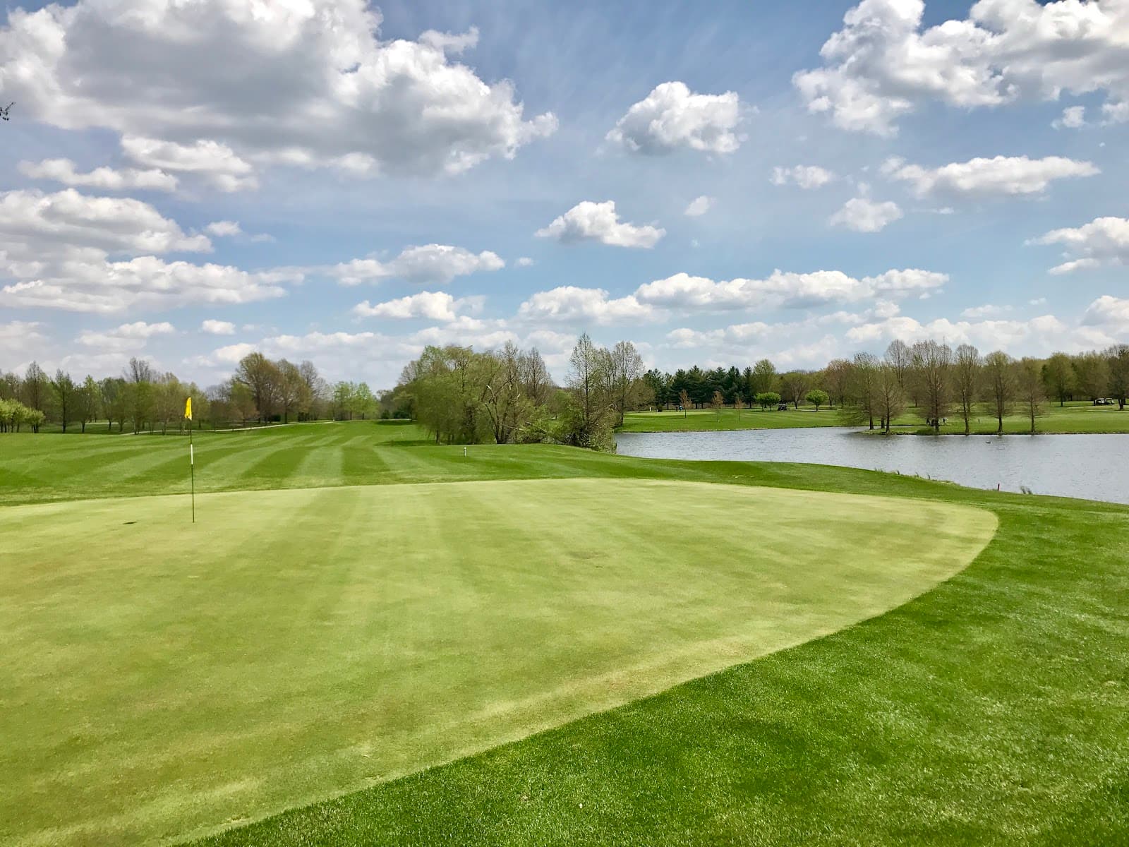Rolling Hills Golf Course