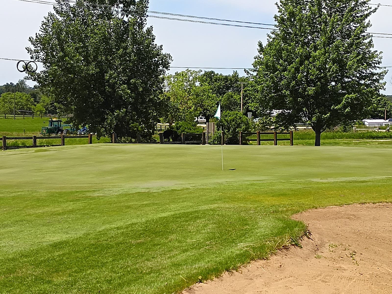 Tama Toledo Country Club