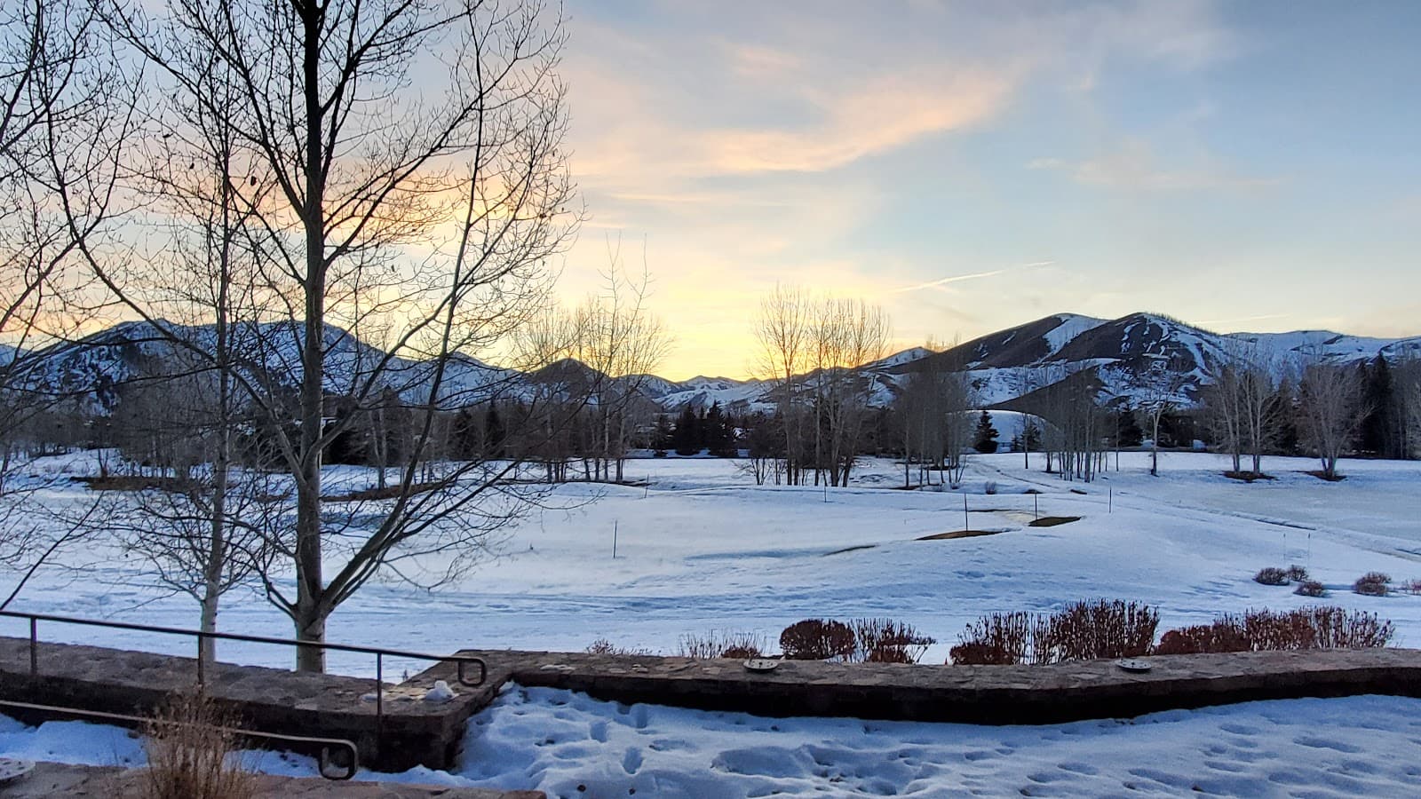 The Valley Club