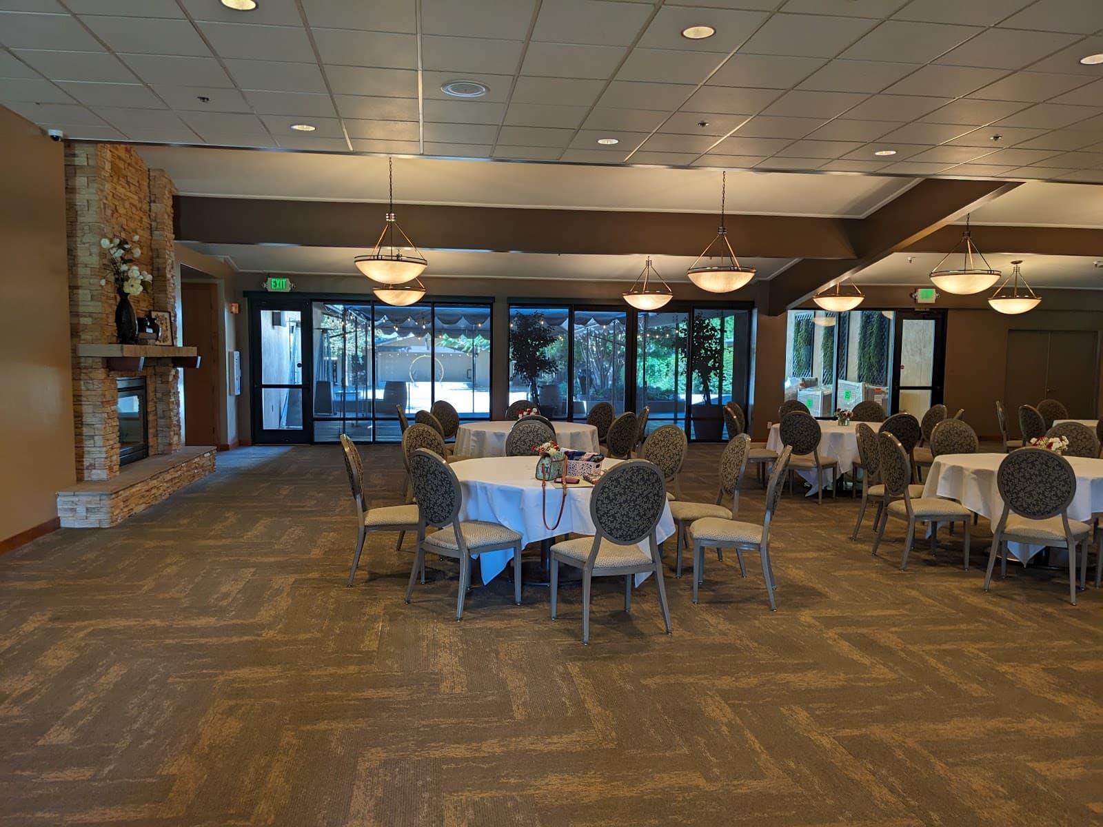 Valley Hi Country Club